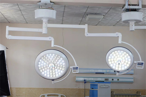 LED无影灯